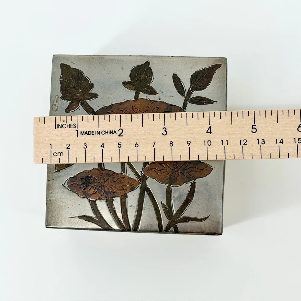 Vintage Mid-Century Solid Brass Floral Relief Trinket Jewelry Box Mixed Metal